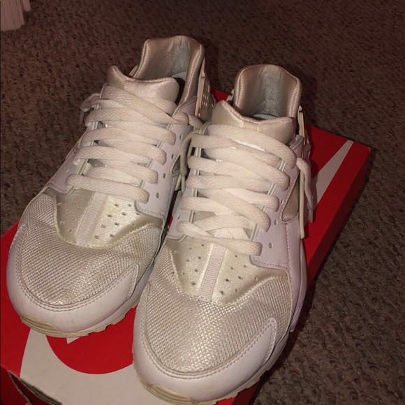 Grade school huaraches - Picture 1 of 3